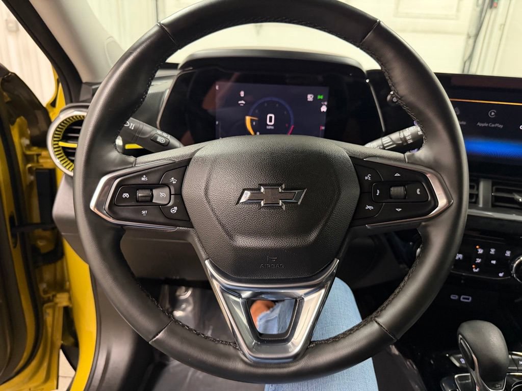 Used 2025 Chevrolet Trax ACTIV w/ Driver Confidence Package FWD image 33