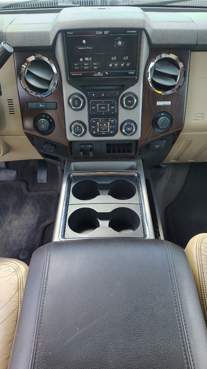 Used 2013 Ford F250 Lariat w/ Chrome Pkg AWD/4WD image 22