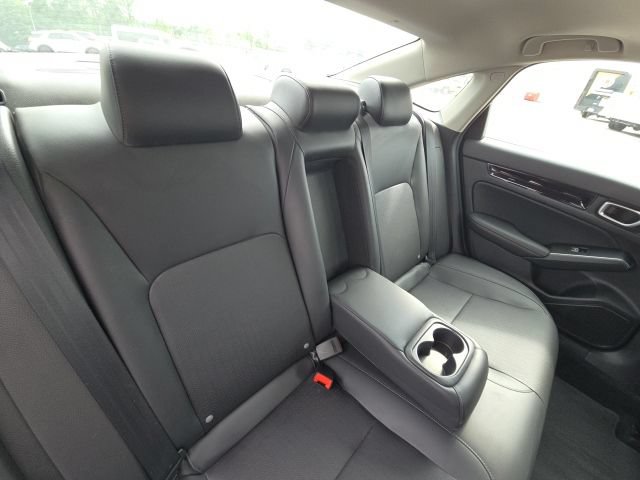 Used 2024 Honda Civic Touring image 14