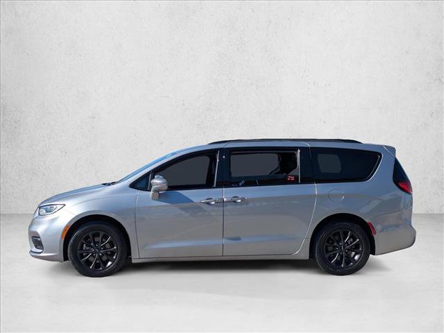 Used 2021 Chrysler Pacifica Touring-L w/ S Appearance Package image 8