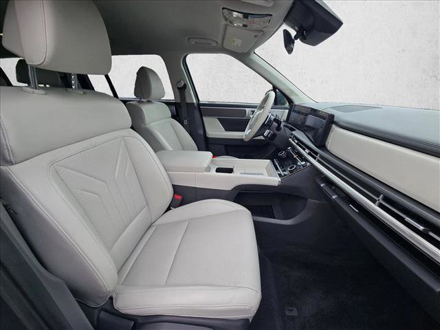 Used 2026 Hyundai Santa Fe SEL FWD image 20