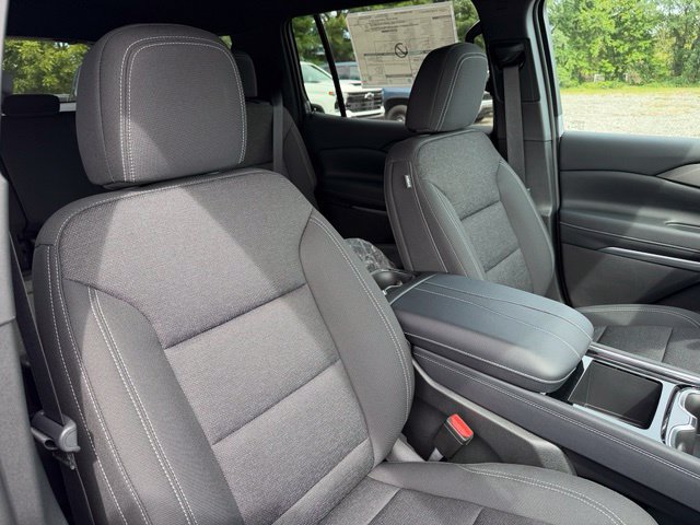 New 2027 Chevrolet Traverse LT w/ Driver Confidence Package FWD image 20