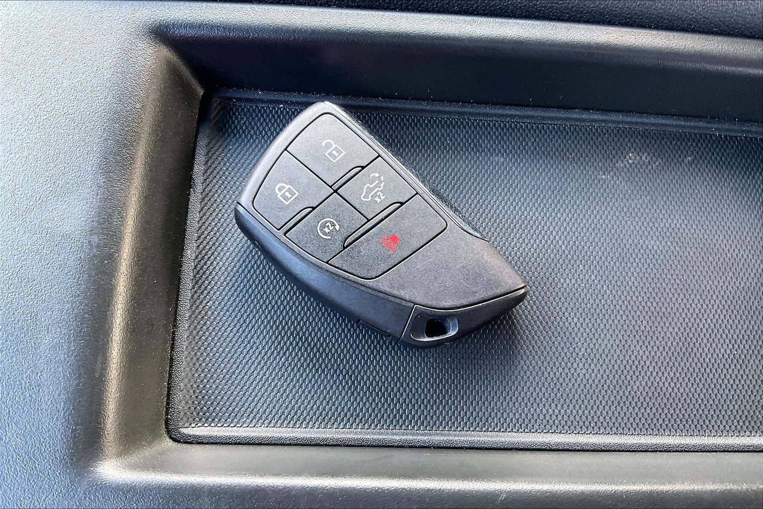 Used 2026 Chevrolet Silverado 2500 Custom w/ Custom Value Package image 36