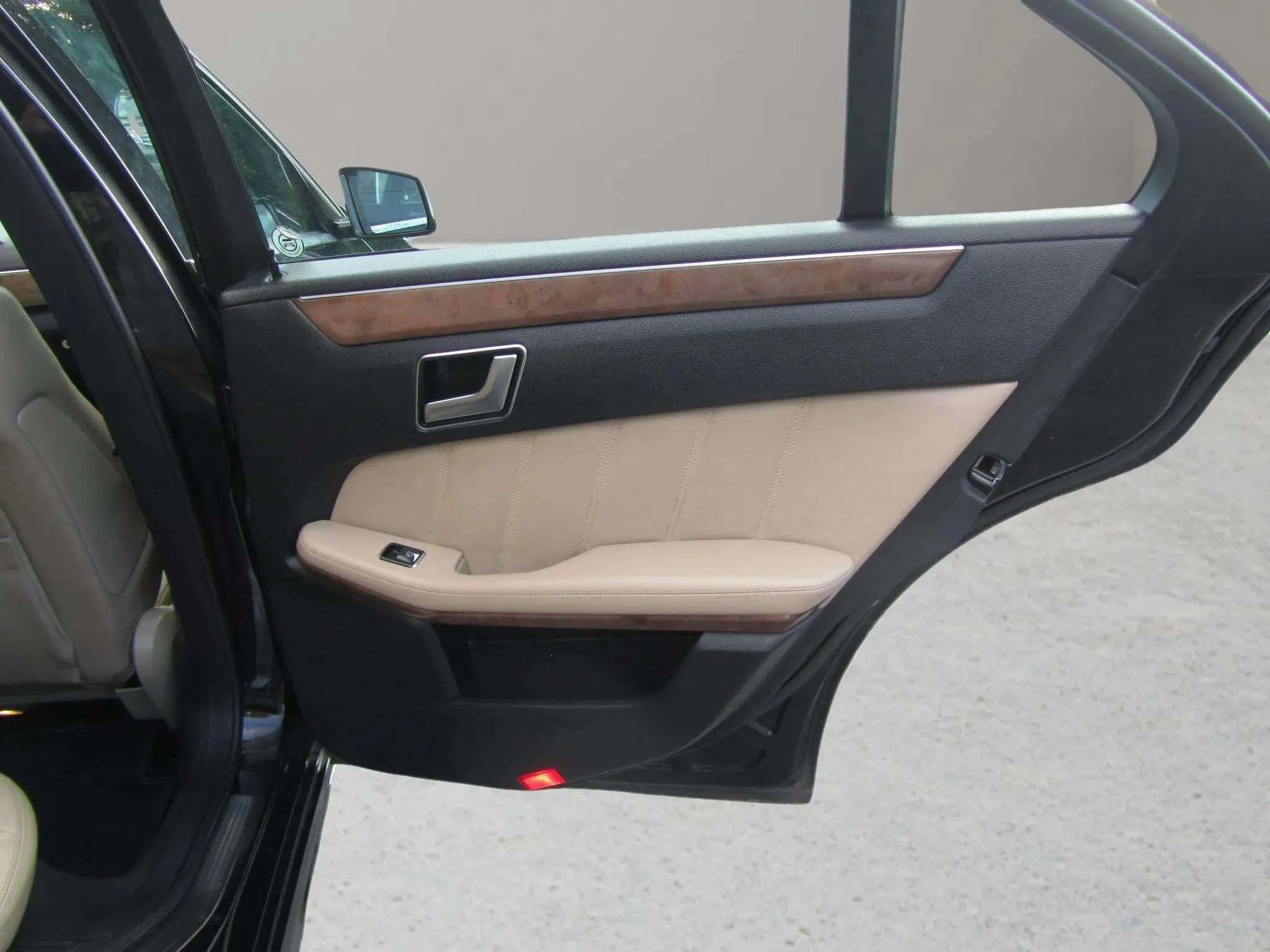 Used 2012 Mercedes-Benz E 350 BlueTEC Sedan image 36