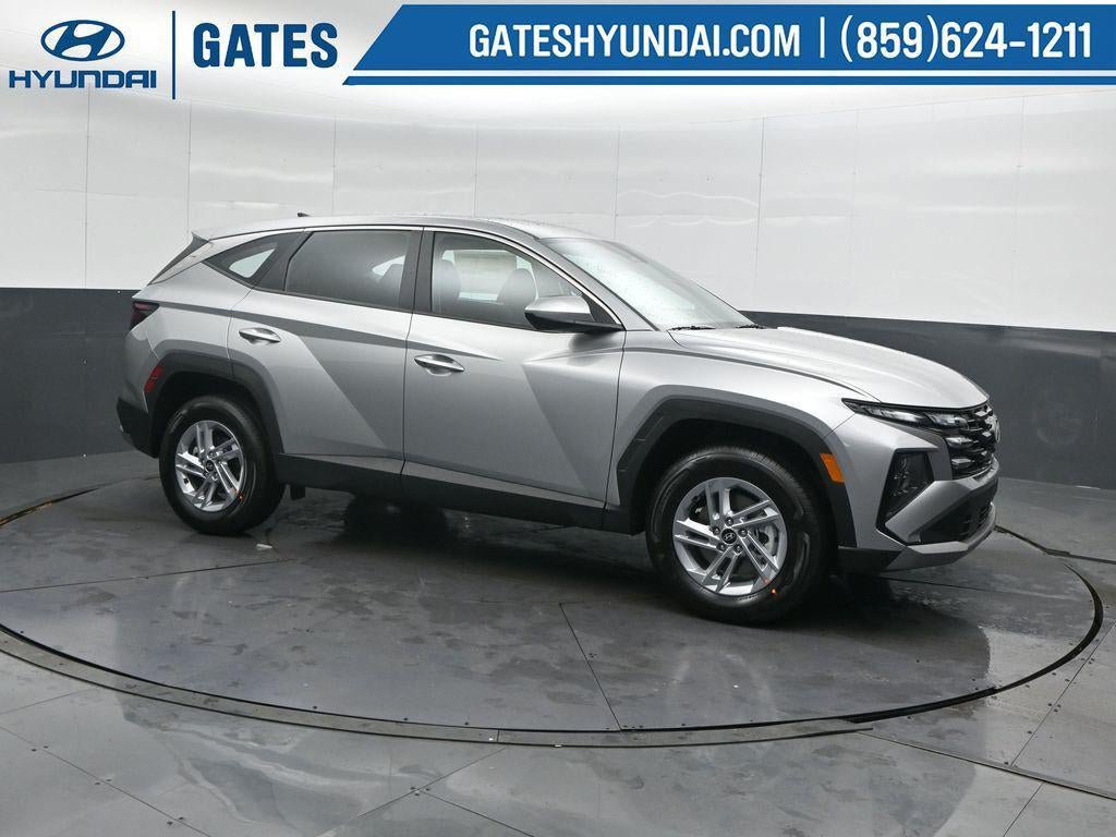 New 2026 Hyundai Tucson SE
