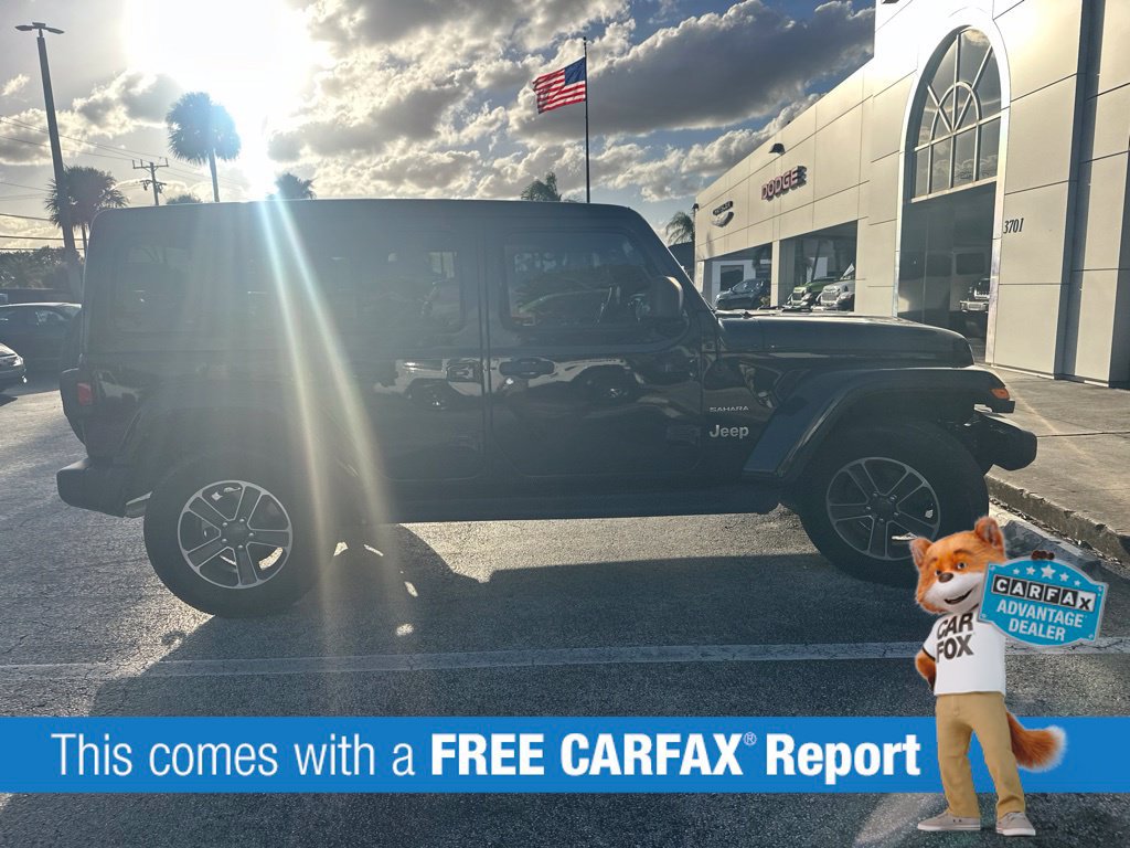 Used 2023 Jeep Wrangler Unlimited Sahara AWD/4WD image 3