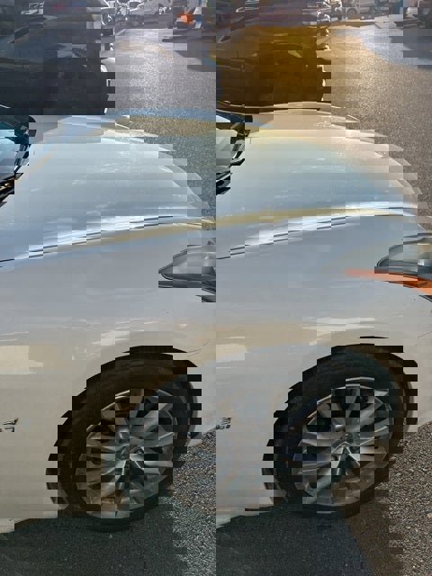 Used 2015 INFINITI Q60 Convertible w/ Premium Package image 26