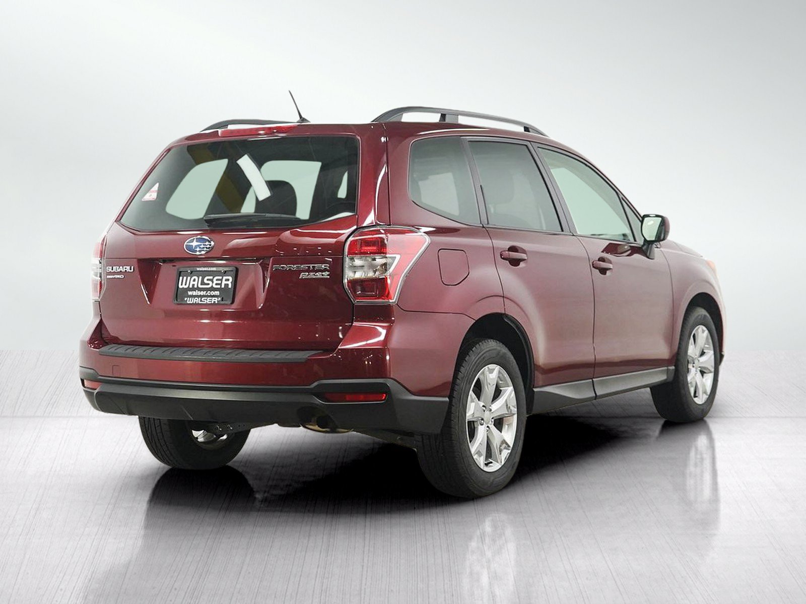 Used 2014 Subaru Forester 2.5i Premium w/ All-Weather Package AWD/4WD image 5
