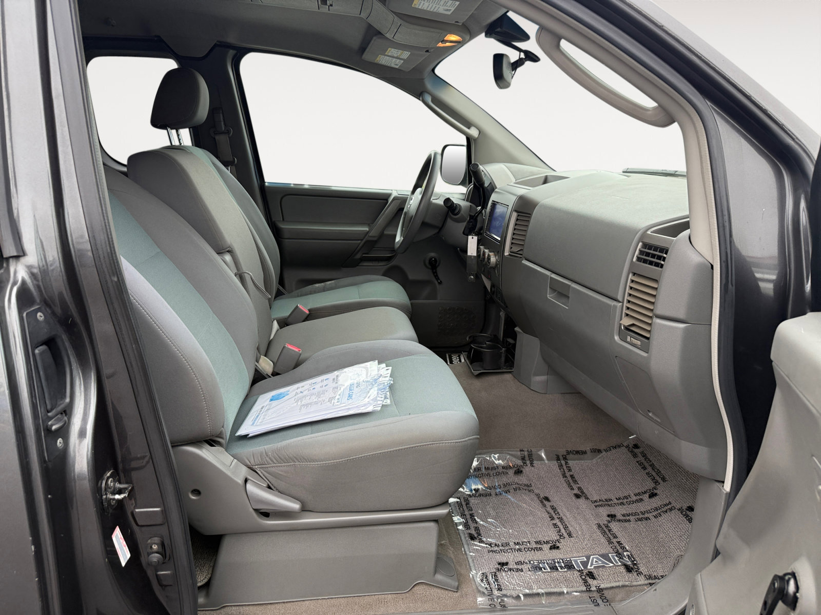 Used 2006 Nissan Titan XE w/ (W02) Preferred Pkg image 19