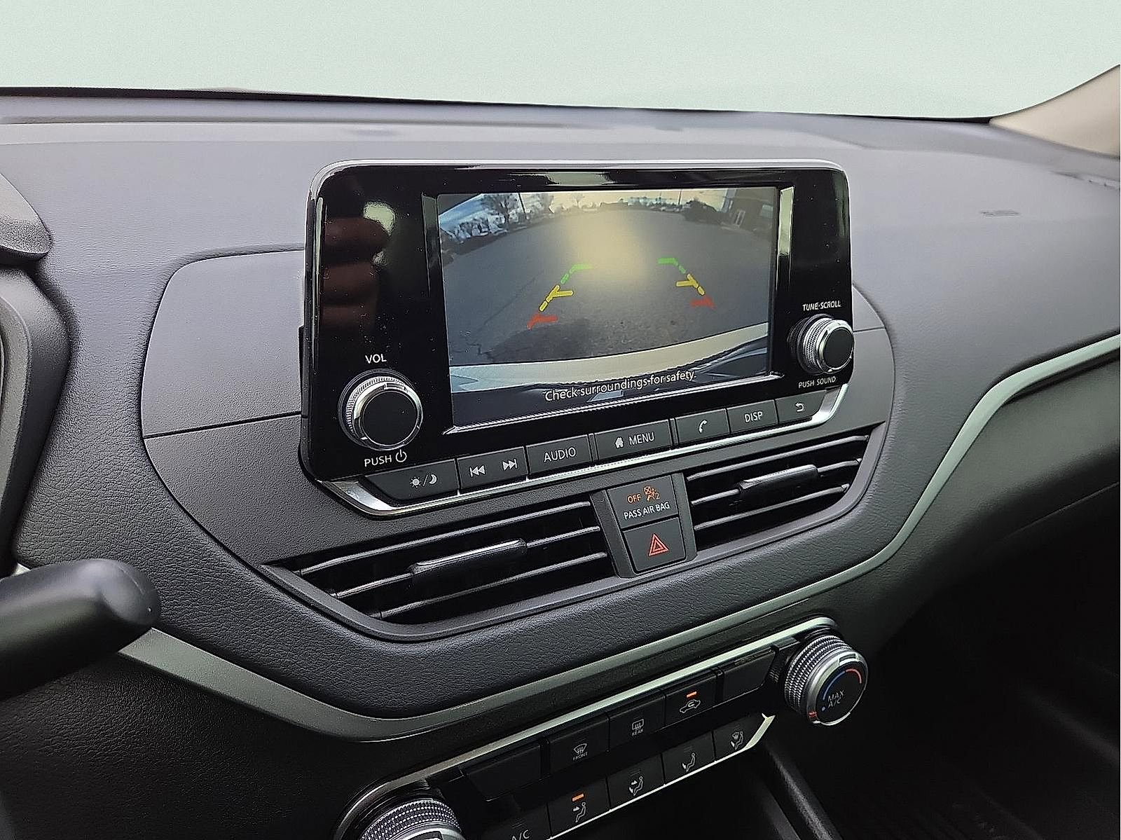 Used 2024 Nissan Altima 2.5 S image 16