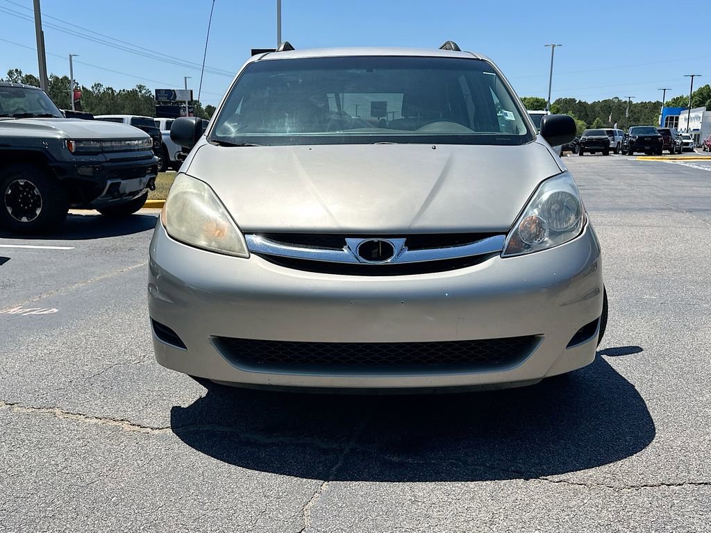 Used 2009 Toyota Sienna CE FWD image 5