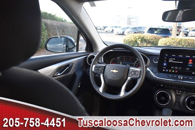 New 2026 Chevrolet Blazer LT image 18