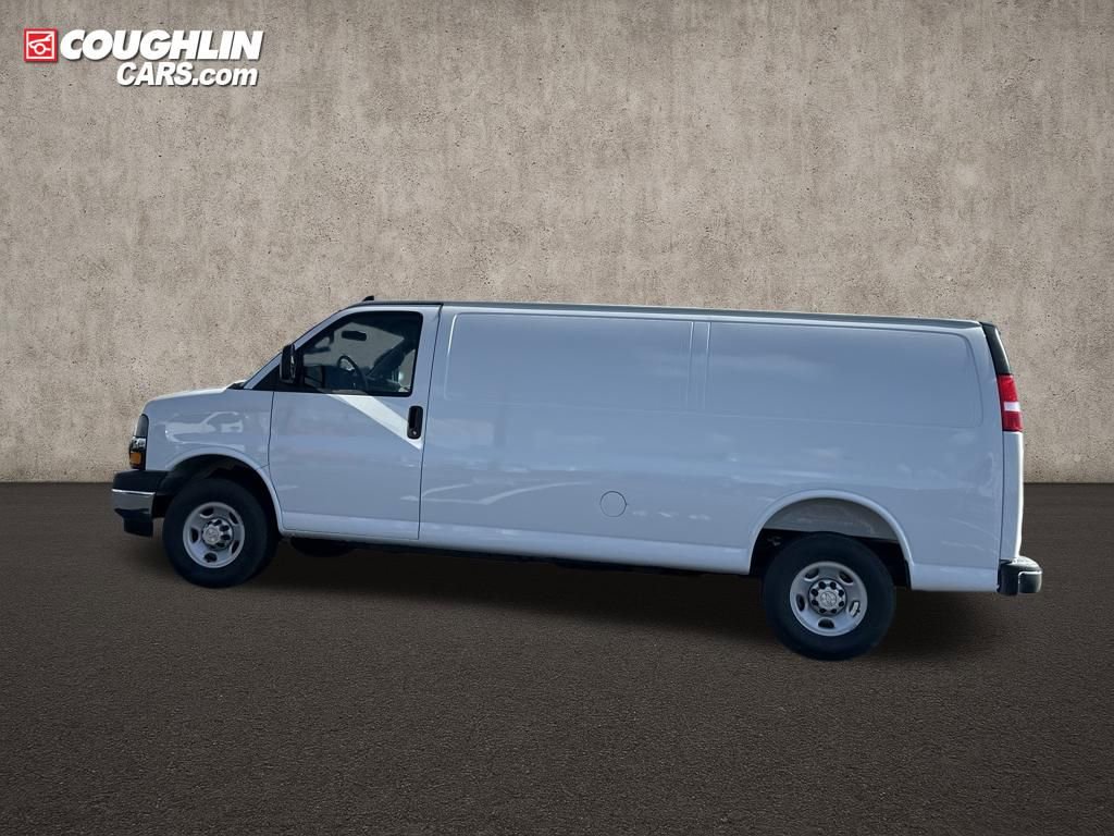 New 2025 Chevrolet Express 3500 Extended w/ Driver Convenience Package image 6