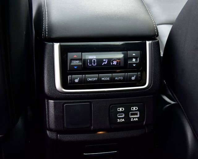 Used 2023 Subaru Ascent Limited w/ Technology Package AWD/4WD image 18