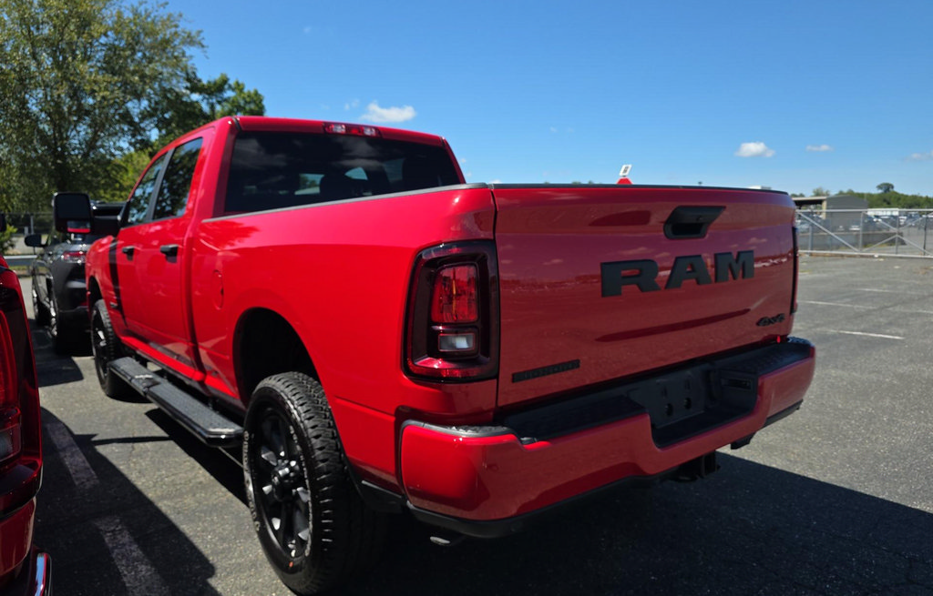 Used 2026 RAM 2500 Big Horn AWD/4WD image 10