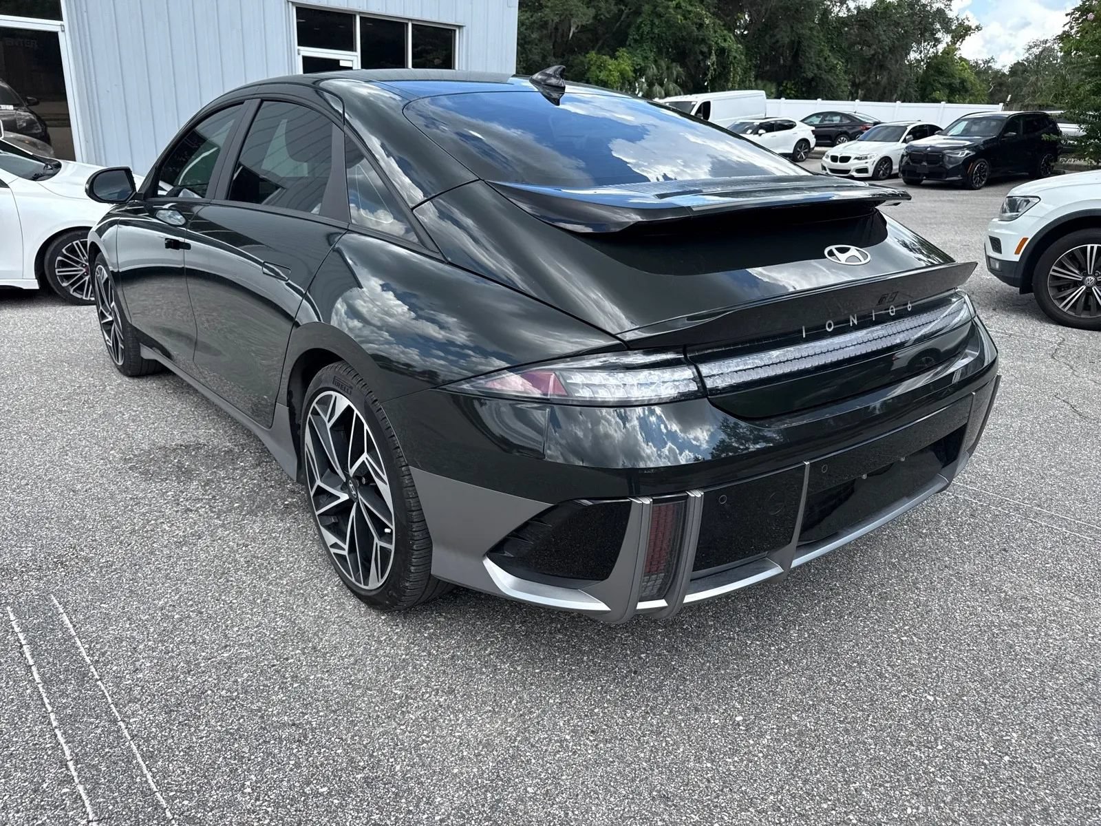 Used 2023 Hyundai Ioniq 6 SEL RWD image 11