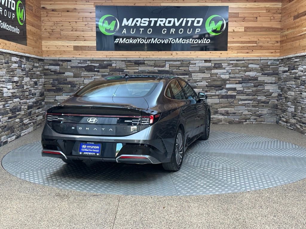 Used 2024 Hyundai Sonata Limited image 9