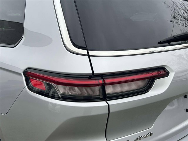 Used 2021 Jeep Grand Cherokee L Limited image 10