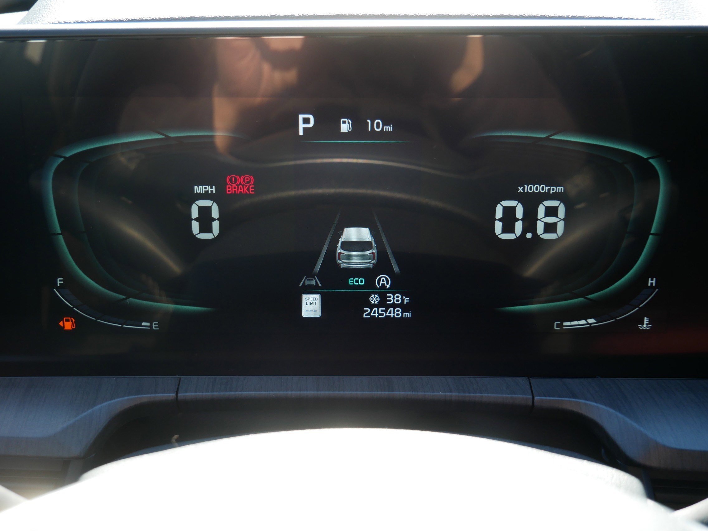 Used 2023 Kia Telluride EX w/ EX Captain's Chair Package image 26