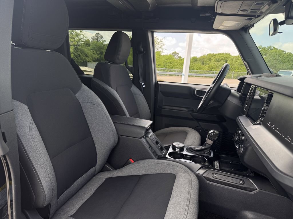 Used 2025 Ford Bronco Big Bend image 26