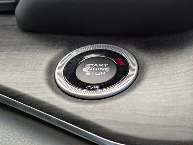 Used 2022 Jeep Grand Cherokee Overland image 32