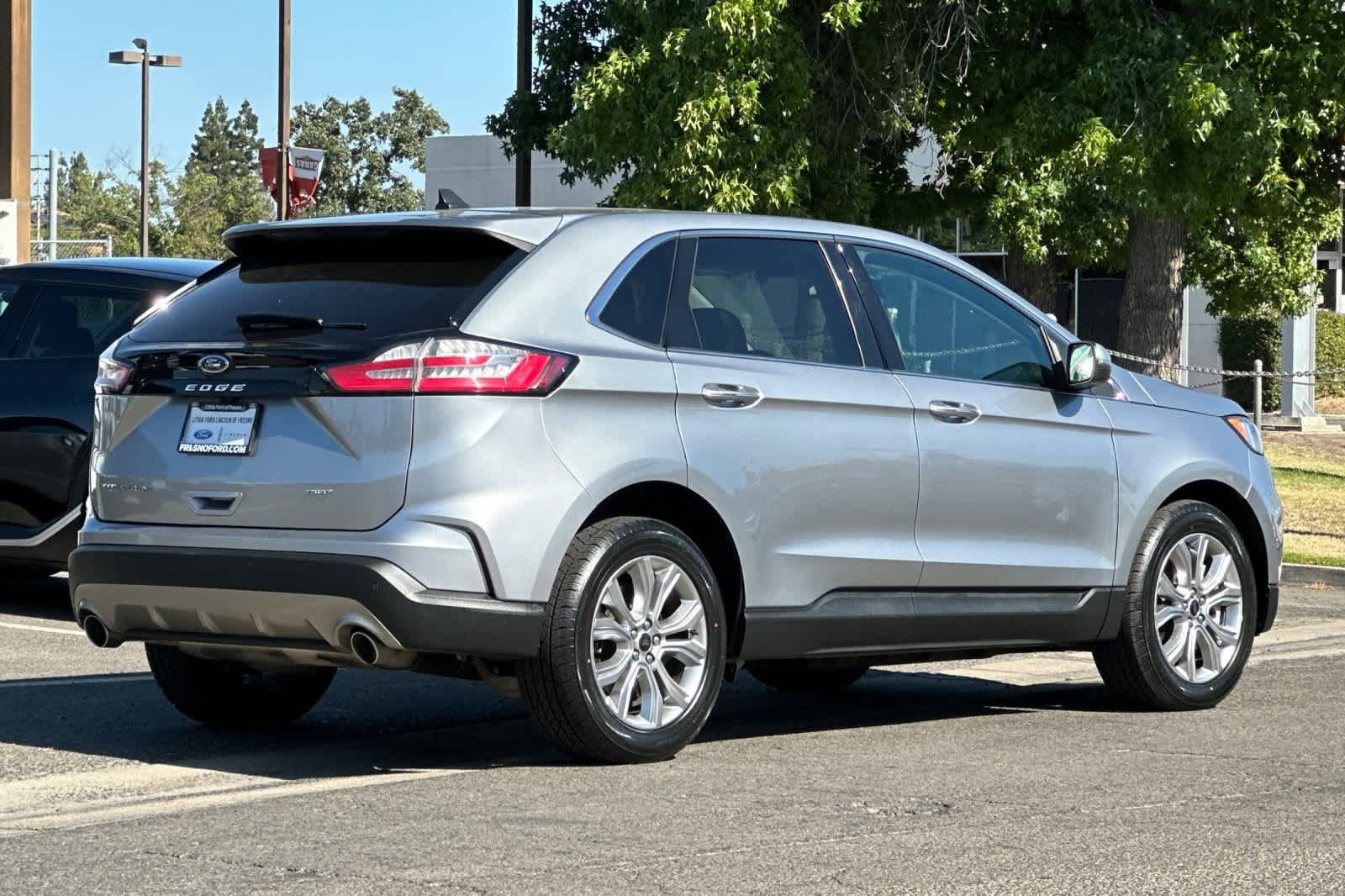 Certified 2024 Ford Edge Titanium AWD/4WD image 2