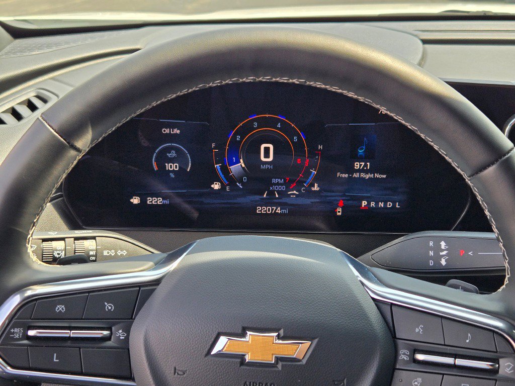 Certified 2025 Chevrolet Traverse LT image 30