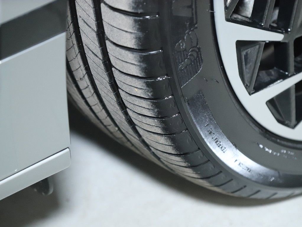 Used 2022 Hyundai Ioniq 5 Limited image 37