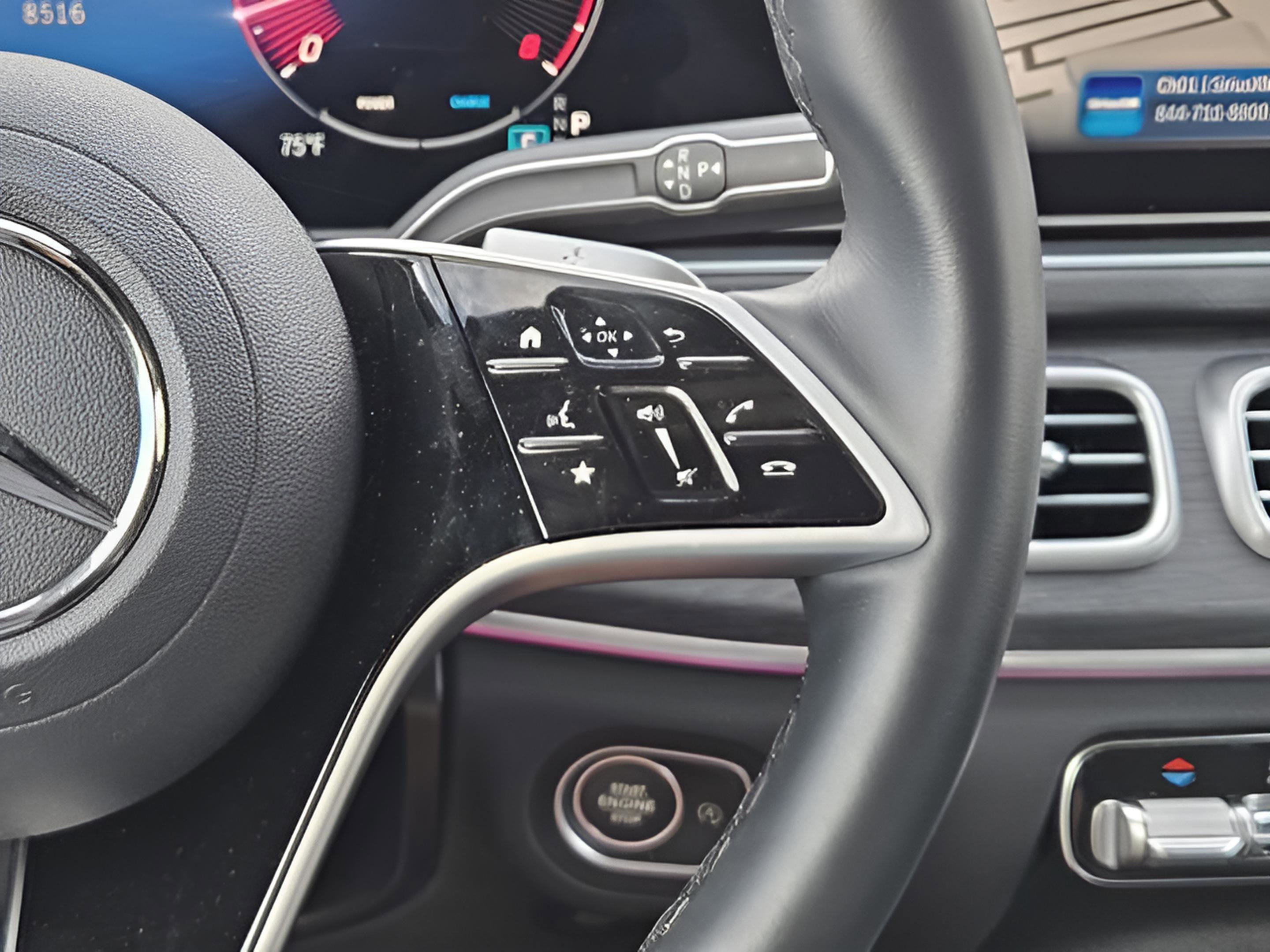 Certified 2025 Mercedes-Benz GLE 450 4MATIC image 27