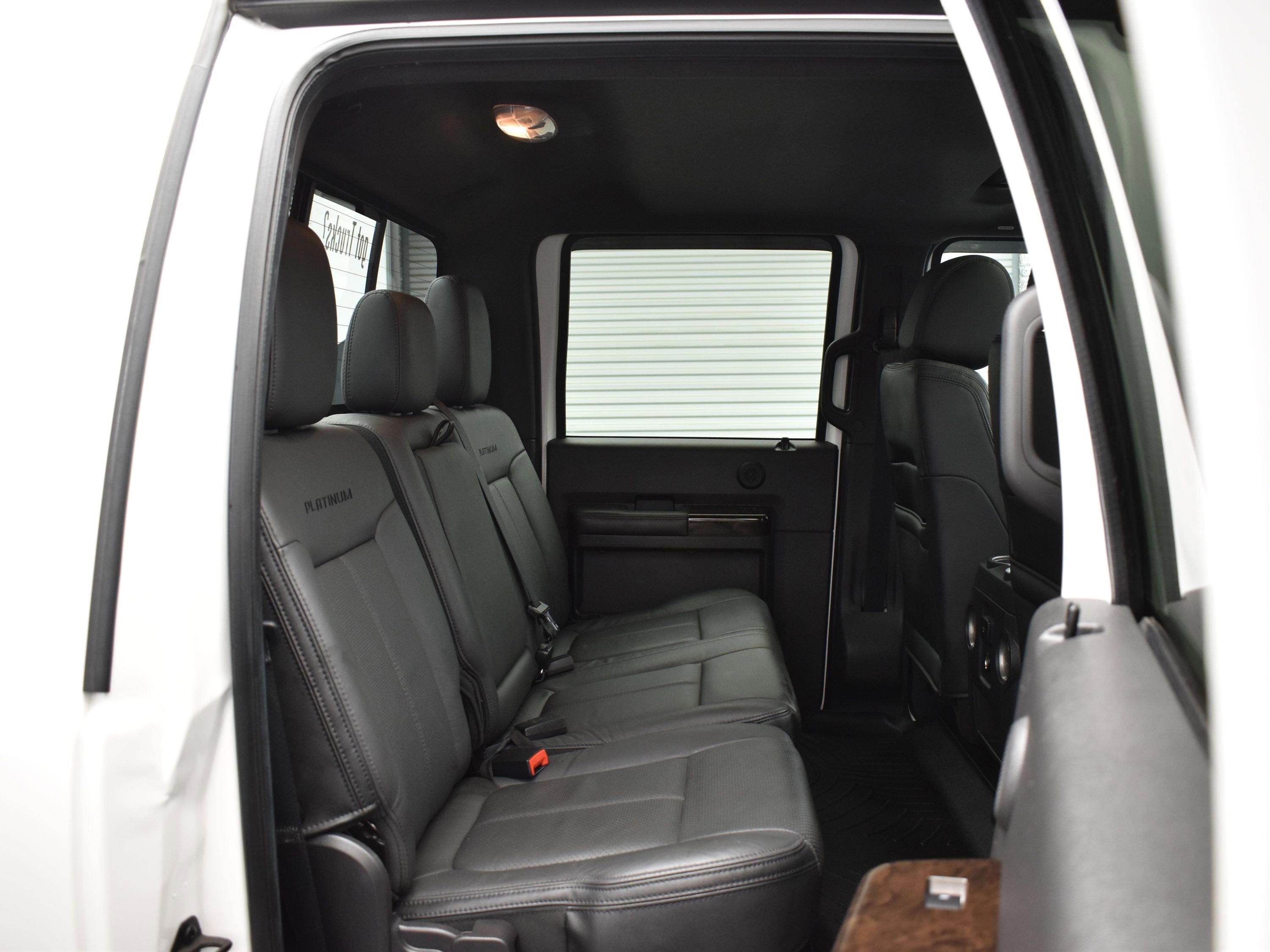 Used 2016 Ford F350 Platinum image 11