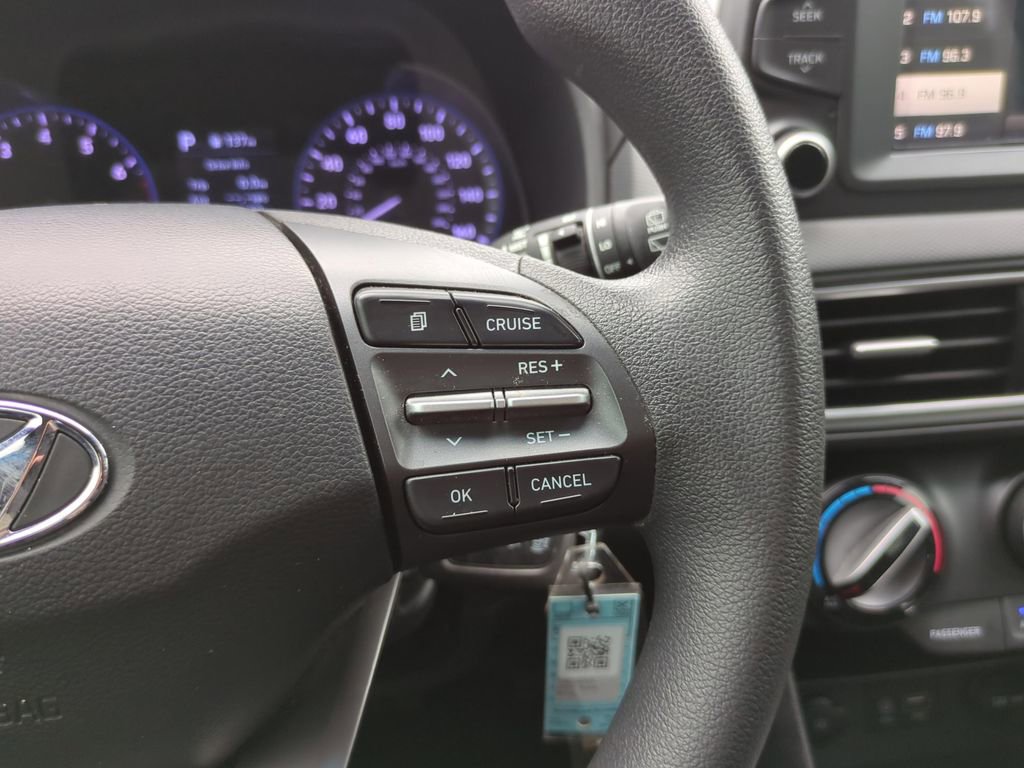 Certified 2021 Hyundai Kona SE FWD image 19