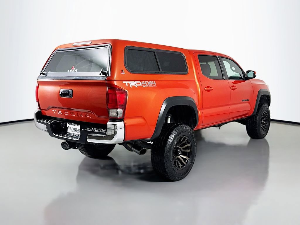 Used 2016 Toyota Tacoma TRD Off-Road w/ Towing Package image 5