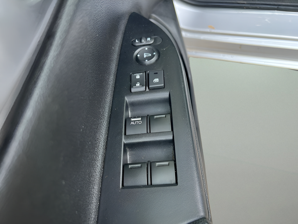 Used 2013 Honda Accord LX image 13