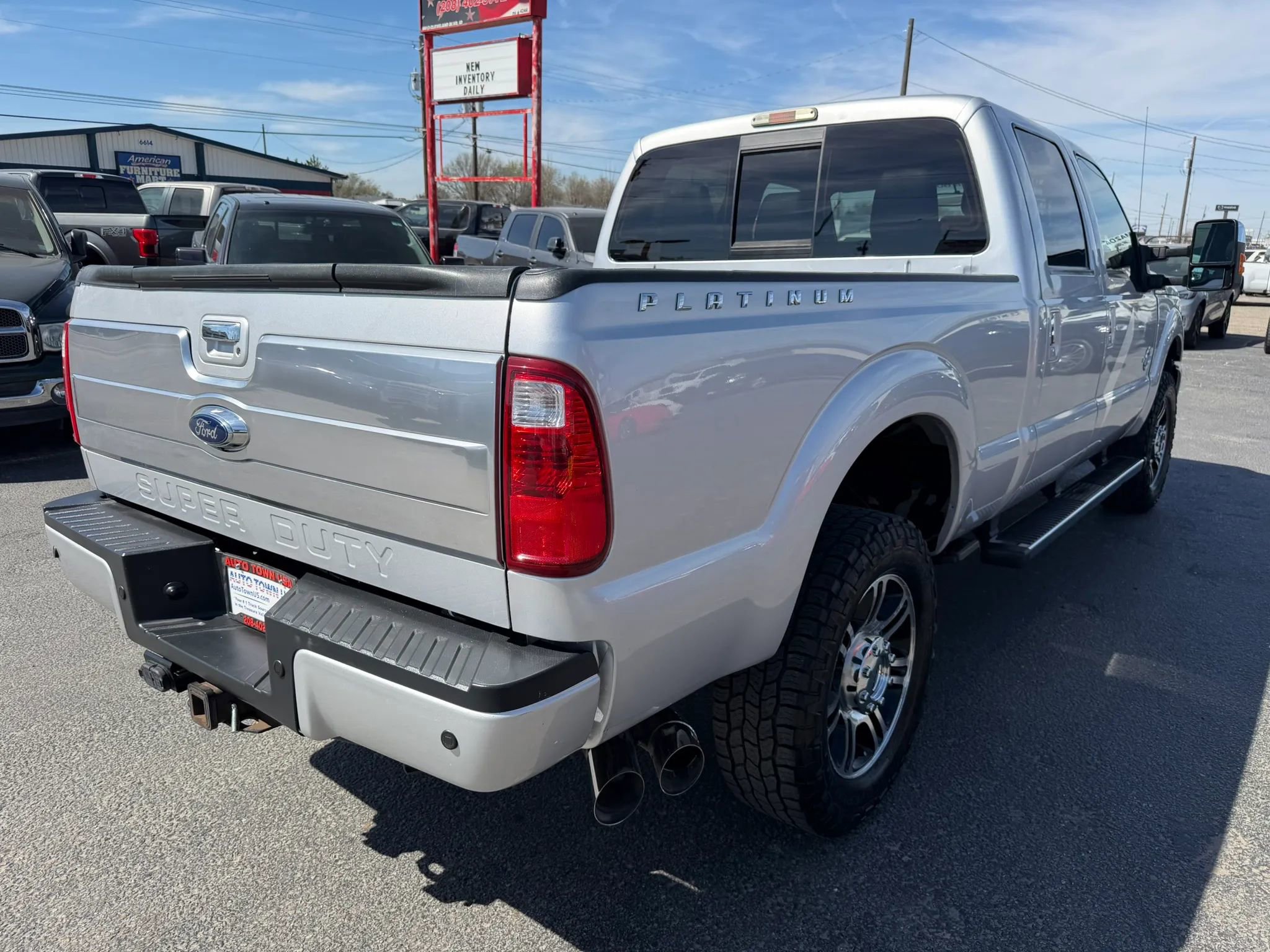 Used 2014 Ford F350 Platinum AWD/4WD image 6