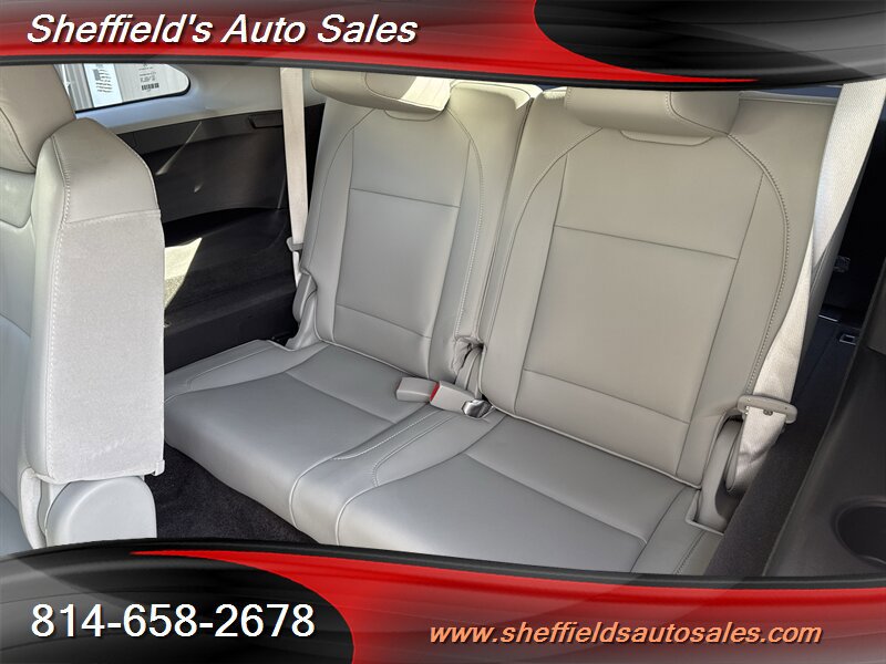 Used 2017 Acura MDX SH-AWD w/ Technology Package image 38