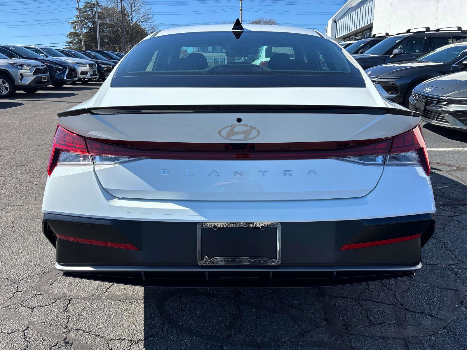 New 2026 Hyundai Elantra SEL Sport Premium image 3