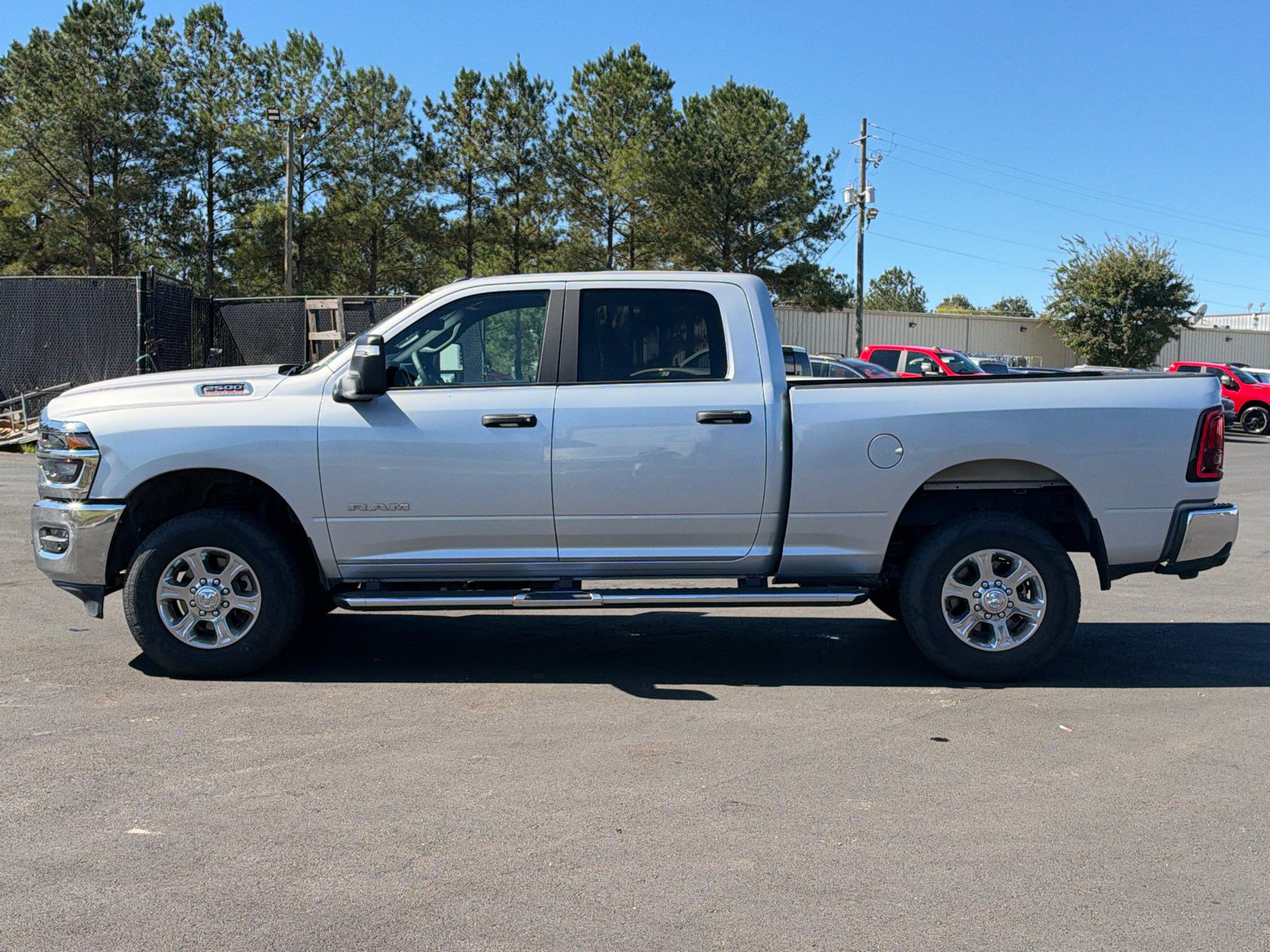Used 2026 RAM 2500 Big Horn AWD/4WD image 8