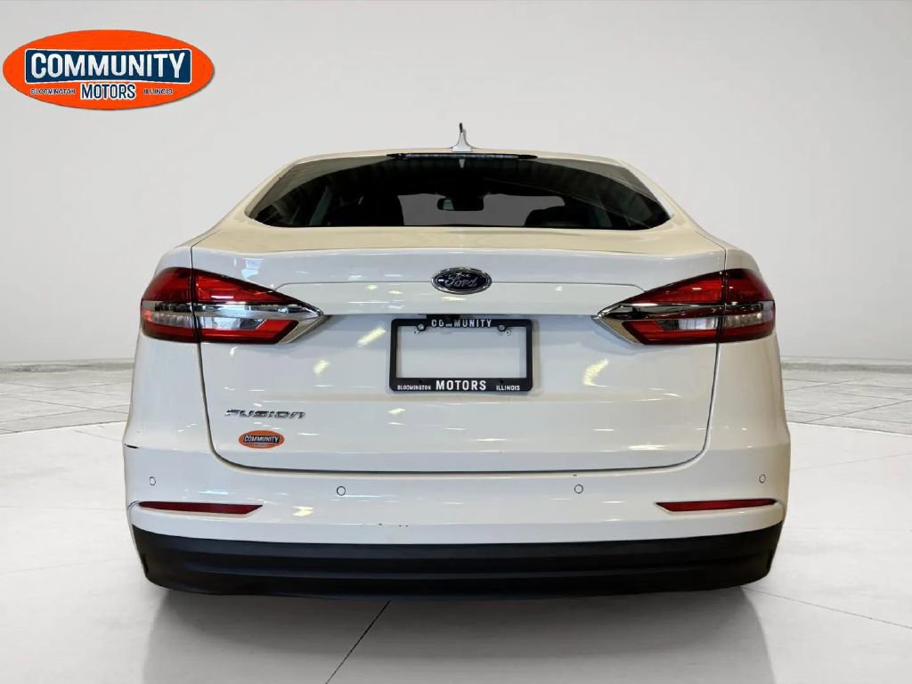 Used 2020 Ford Fusion SE image 5