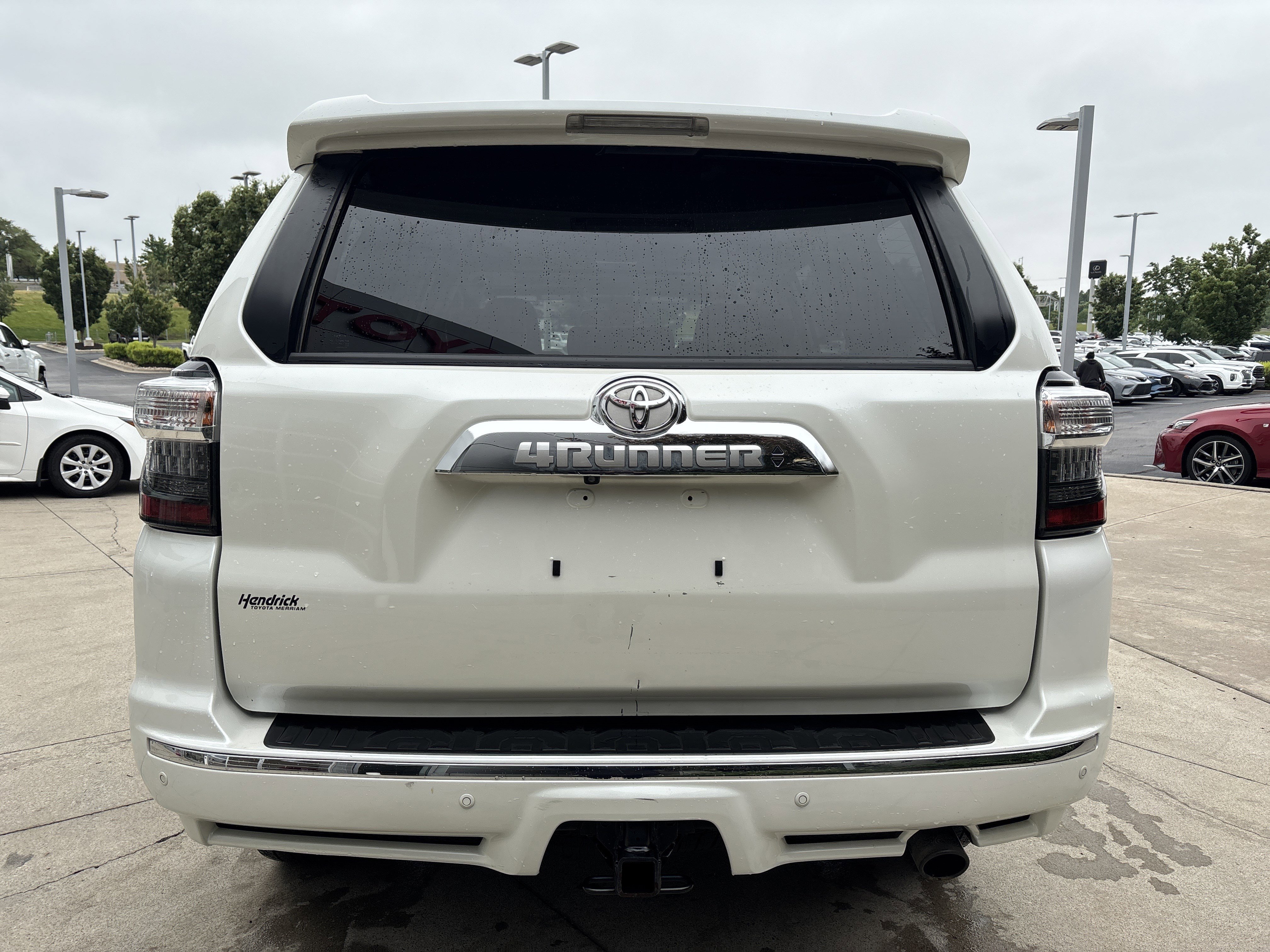 Used 2022 Toyota 4Runner Limited AWD/4WD image 10