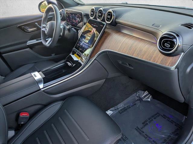 Used 2026 Mercedes-Benz GLC 300 4MATIC image 21