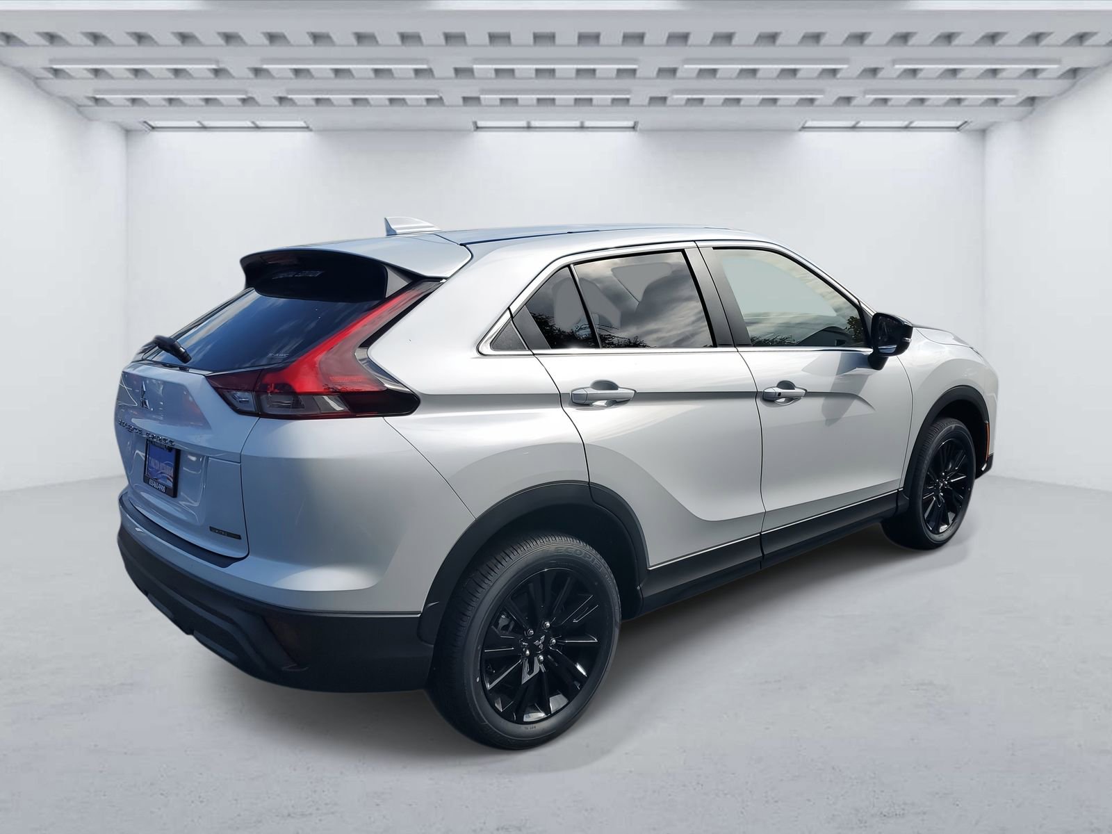 New 2026 Mitsubishi Eclipse Cross LE AWD/4WD image 4