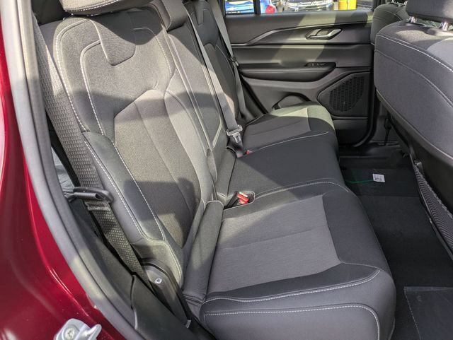 New 2026 Jeep Grand Cherokee Laredo X AWD/4WD image 33