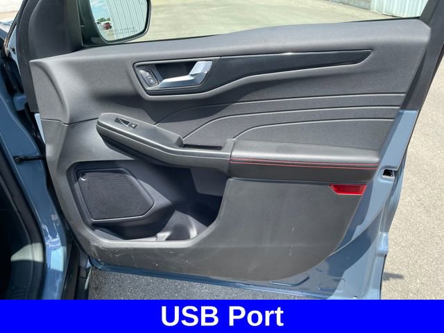 Used 2024 Ford Escape ST-Line w/ Tech Pack #1 AWD/4WD image 38