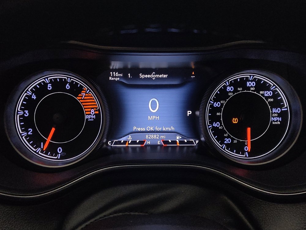 Used 2019 Jeep Cherokee Limited w/ Trailer Tow Group FWD image 23