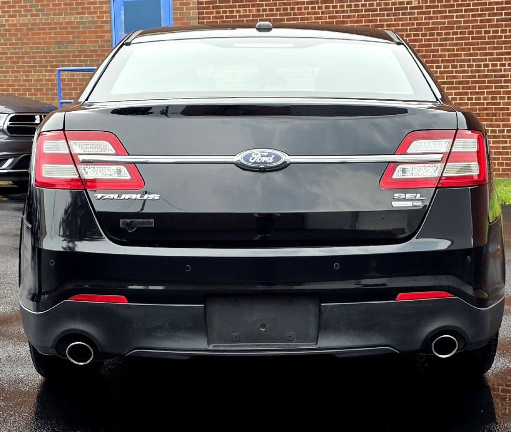 Used 2019 Ford Taurus SEL w/ Equipment Group 201A AWD/4WD image 6