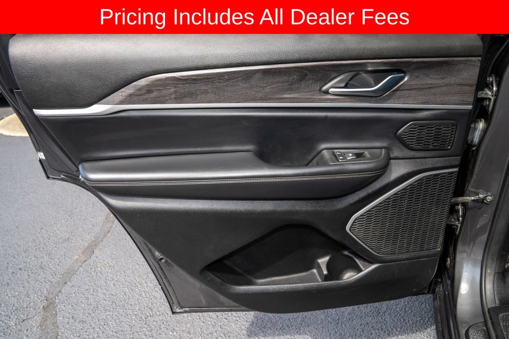 Used 2021 Jeep Grand Cherokee L Limited AWD/4WD image 13