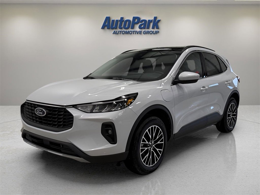 New 2026 Ford Escape SE image 3
