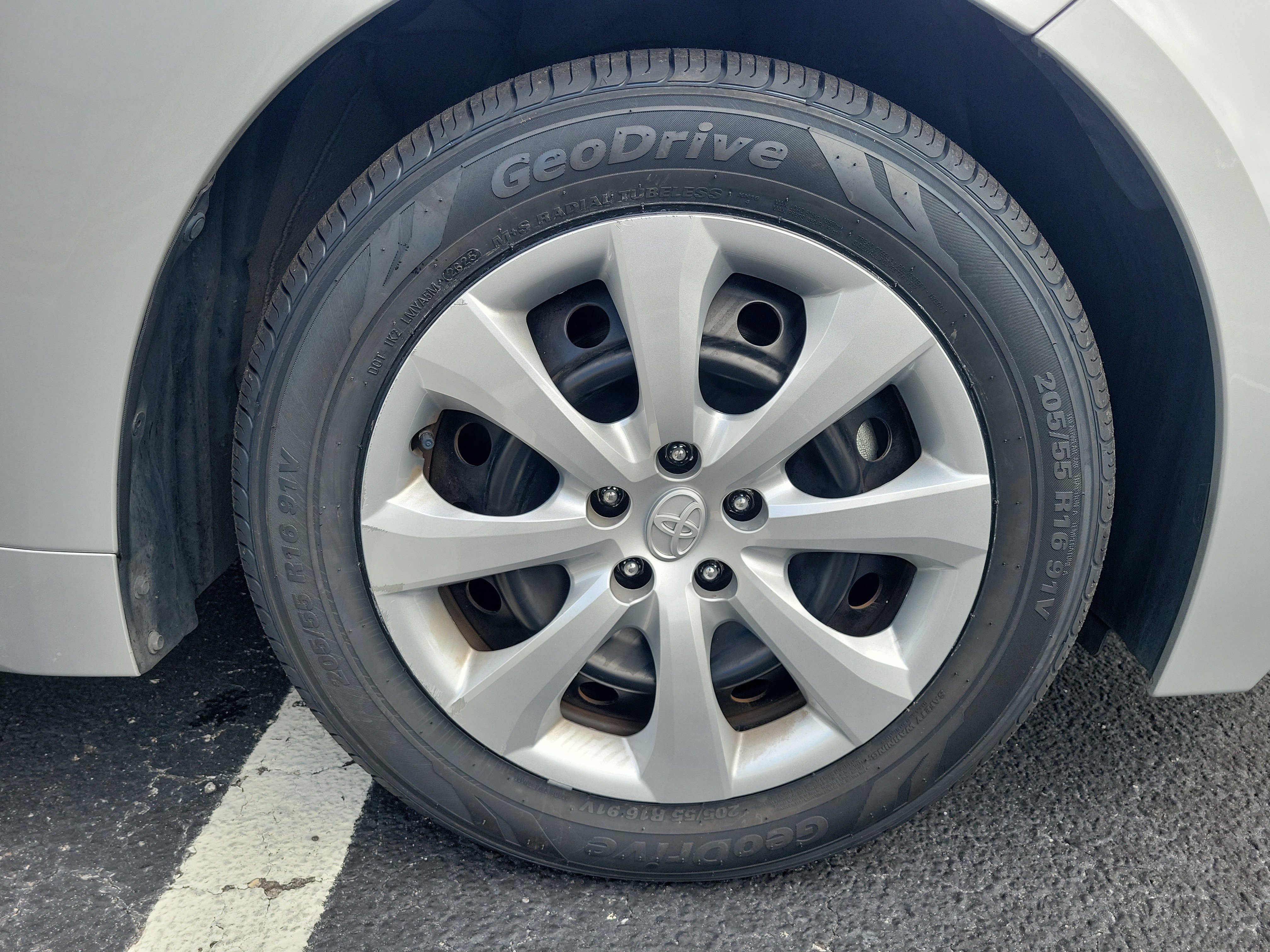 Certified 2023 Toyota Corolla LE FWD image 8