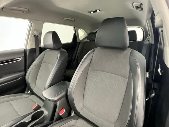 Used 2025 Kia Seltos S image 6