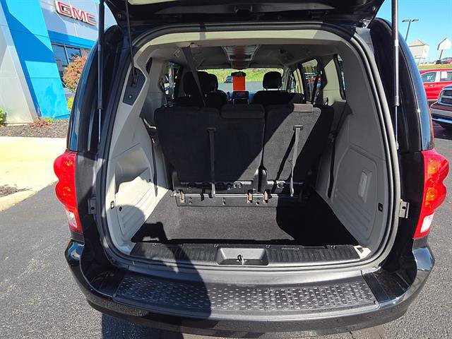 Used 2012 Dodge Grand Caravan Crew w/ Crew Value Pkg FWD image 15
